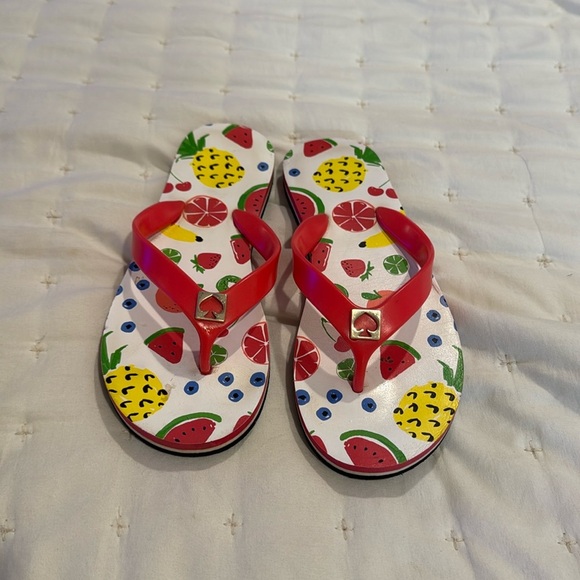 Kate Spade Women's Flip Flops Fruit Size 6 - Picture 1 of 6